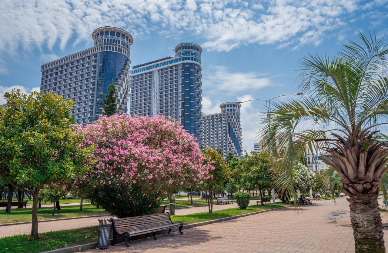 Отель Orbi Sea Towers Hotel Official Батуми-6