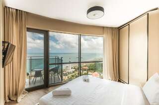 Отель Orbi Sea Towers Hotel Official Батуми Двухместный номер Делюкс с 1 кроватью и видом на море-2